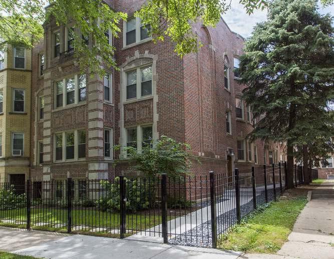 5056 N. Winchester, Chicago, IL 60640 Sale Price $4,750,000 Close Of Escrow Number Of Units 19 Escrow Opened Price Per Unit $250,000.00 Market Time Square Footage 13,245 Price Per Square Foot $358.