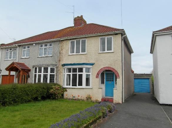 Maggs & Allen Auction I 6 th June 2017 39 Watleys End Road, Winterbourne, Bristol BS36 1PH Semi-detached House for Refurbishment Three bedroom semi-detached house with a large garden in