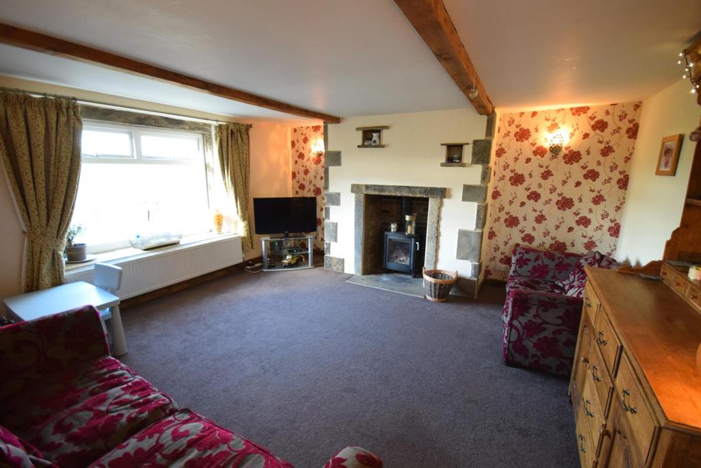 Mount Pleasant Cottage Ripponden A four bedroom character cottage set within approximately an acre of