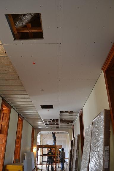 Jun 14 Ceiling sheetrock gets installed in the hallway