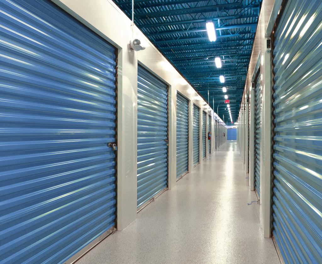 SELF-STORAGE REPORT VIEWPOINT 2017 / COMMERCIAL REAL ESTATE TRENDS By: Steven J.