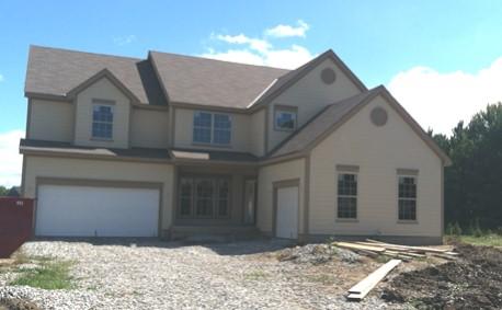 5 baths, 2 story great room, 9 first floor ceilings, den, dining room, and a 3.5 car garage!