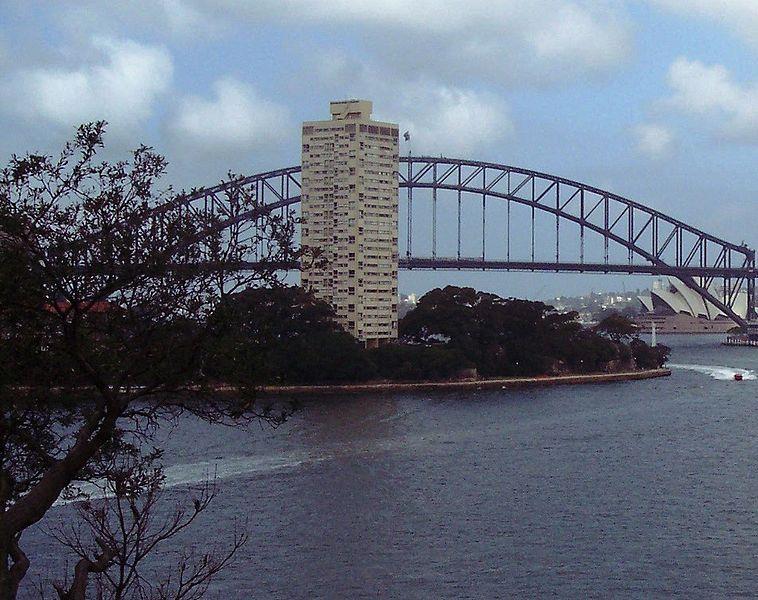 Tower Block Blues Point Tower (1961, Harry Seidler), Sydney 3/7/2014