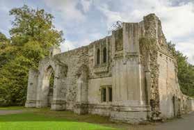 Peterborough is a vibrant cathedral city with excellent shopping, heritage attractions, sports and leisure facilities, cinemas, theatres, galleries and museums.