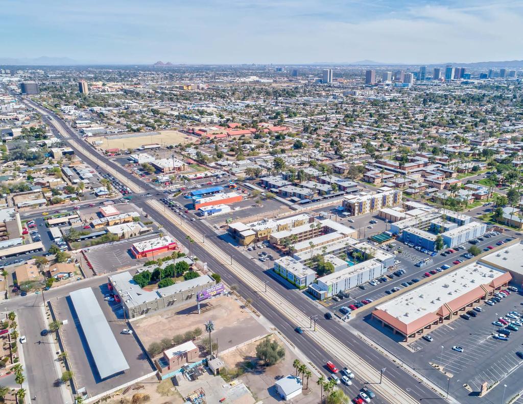 AREA HIGHLIGHTS Midtown Phoenix URBAN 188 IS WITHIN EASY ACCESS TO: Light Rail Stations 7th Avenue > > Sky Harbor International Airport one of the top ten busiest airports in the nation with more