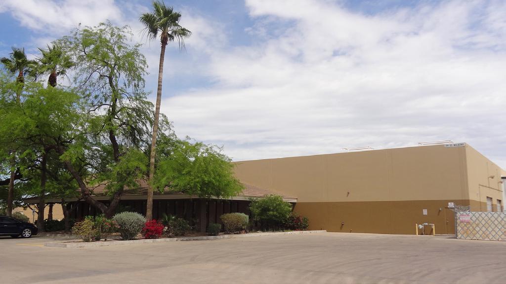 219 S. MULBERRY STREET MESA, ARIZONA FOR LEASE BUILDING COMPLETELY RENOVATED FEATURES: +58,900 SF Total Building Size +5,340 SF of Office Existing 3.