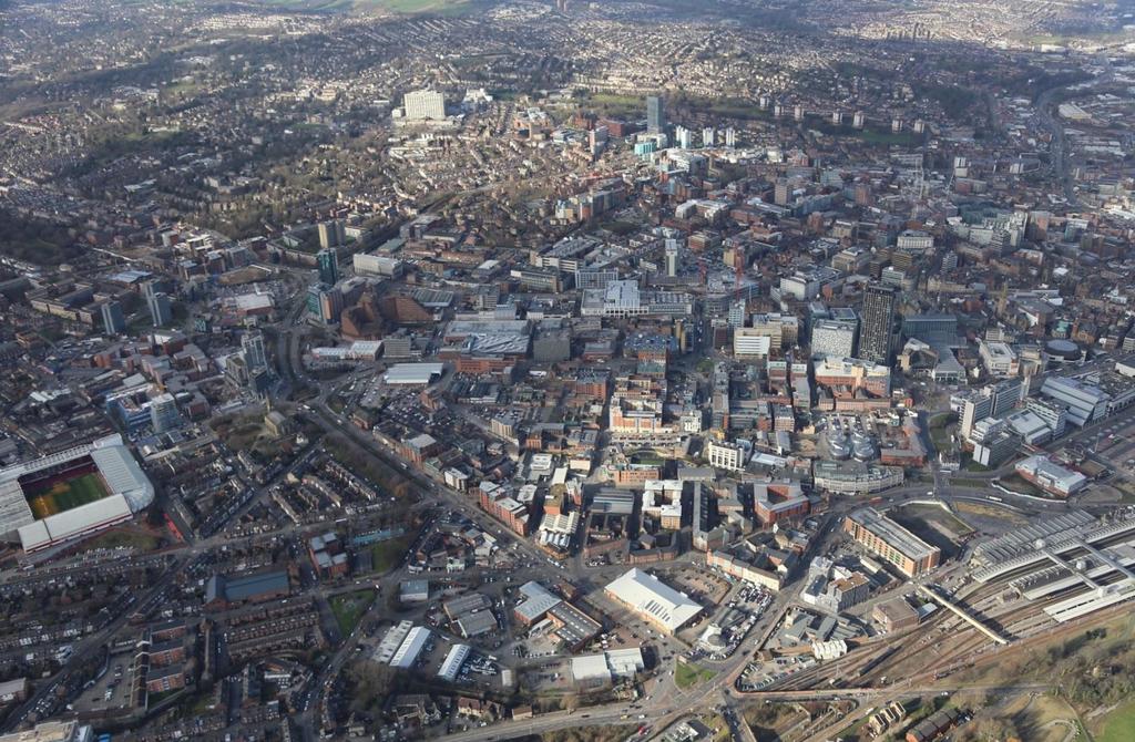Sheffield s Primary Urban Area has a population of 830,500 (Centre for Cities 2015) ranking it sixth in the UK.