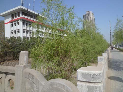 Figure 22 The Enclosure of Xi an XD Switchgear Electric Co. Ltd. effected by East Kunming Road 42.