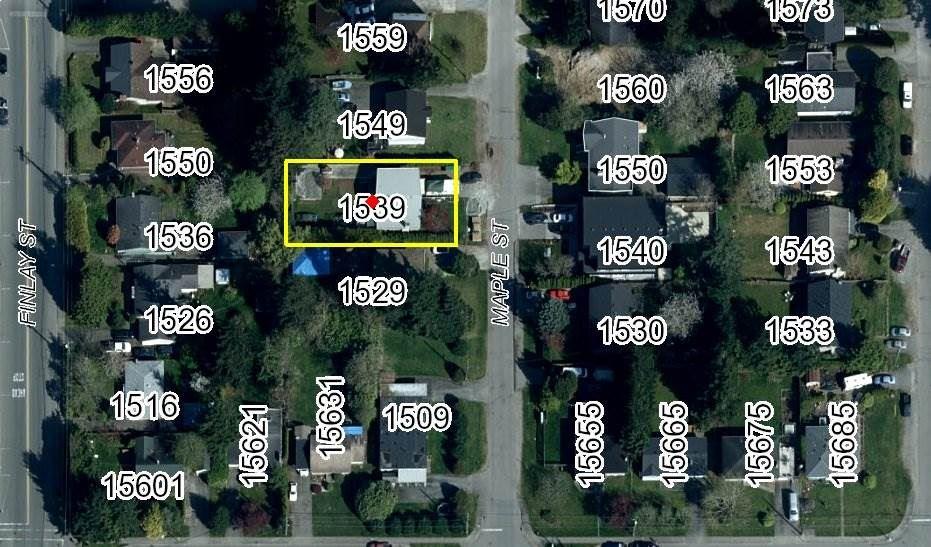 C8007943 1539 MAPLE STREET South Surrey White Rock $1,799,000 (LP) White Rock V4B 4N4 AMAZING INVESTMENT OPPORTUNITY in fast growing White Rock, 4 lots in a row with frontage of 258 feet and 128 feet