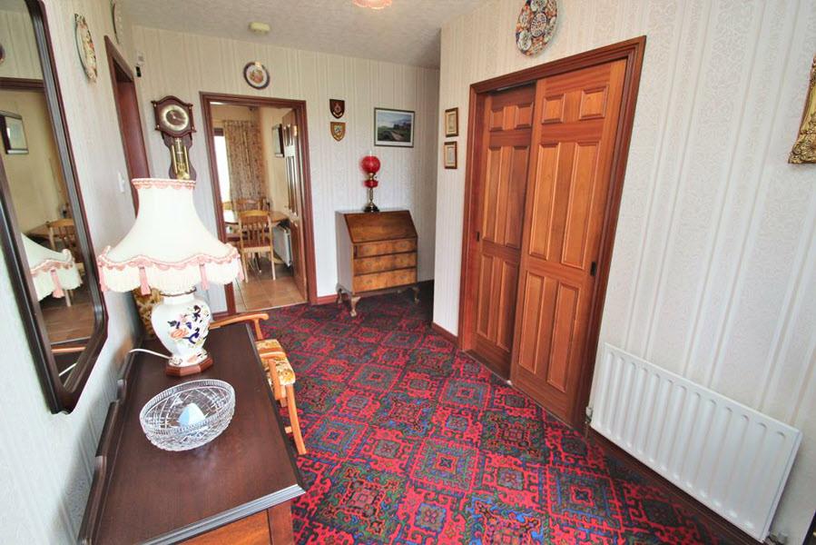 ADDITIONAL KEY FEATURES Master Bedroom En-Suite Enclosed South Facing Rear Garden Elevated Site Sought After Location Rates Approx 1507 per annum We are delighted to offer for sale this excellent
