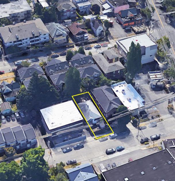 Operating Summary Lot Size: 2,750 Sq.Ft. Zoning: LR2 - Fremont Hub Urban village Price: $675,000 Price/Sq.Ft.: $245.45 Current Use: SFR (1,440 Sq.Ft.) FAR: 1:3 Best Use: Redevelop with Townhouse or mico units Max Buildable: 3,575 Sq.