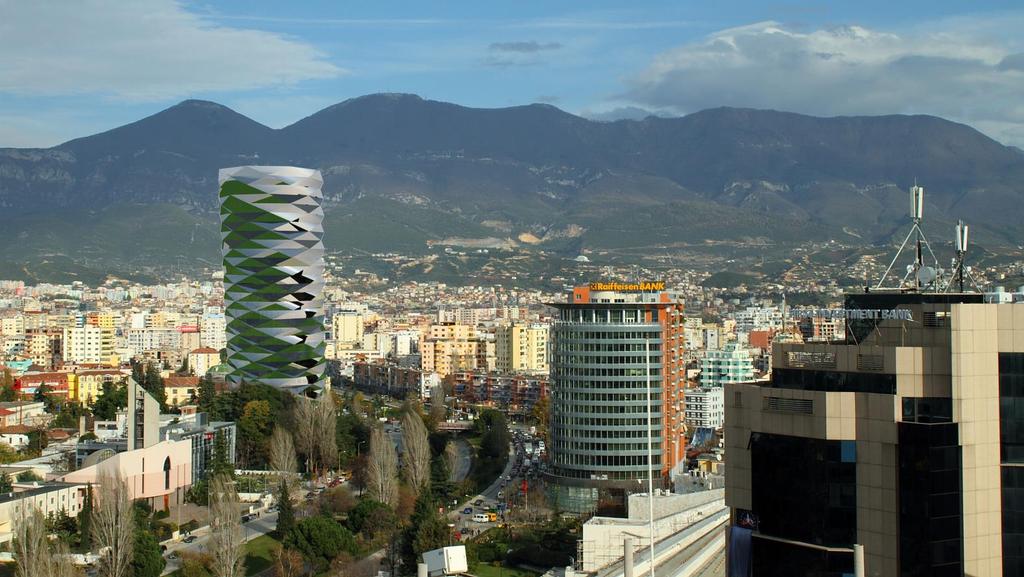 MULTIFUNCTIONAL BUILDING Tirana