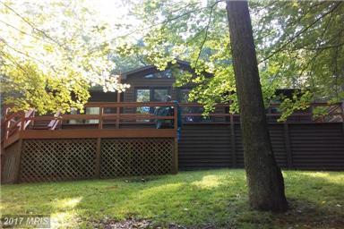 Wood/Ceiling Fan(s)/None/W, Garage # Gar/Cpt/Assgn: 1/ / Const: T1-11 Listing Co: Keller Williams Realty Dulles List. Date: 12-Sep-2017 DOMM/DOMP: 23/129 Internet Remarks: Reduced! Great Value!