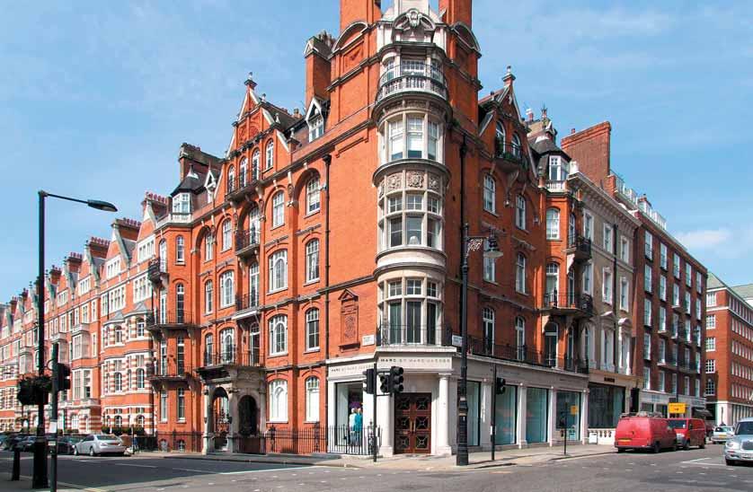 mount street mayfair W1 A Top Floor Apartment in the centre of