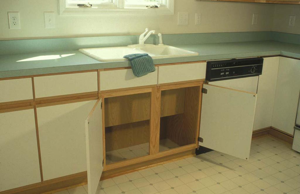 Adaptable Cabinets Adaptable Cabinets The photograph above is a good example of a successful adaptable cabinet.