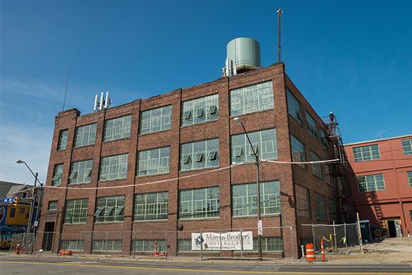THE LOFTS AT LION MILLS Cleveland, Ohio Project Sector: Affordable Family Housing Project Attributes: 40,000 sf historic renovation Adaptive reuse / conversion of former garment manufacturing