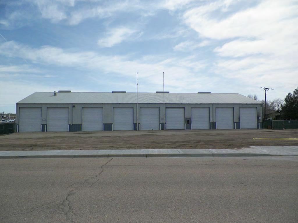 FOR SALE Free Standing 9,0000 SF Ofc/Whse On Large 2 Acre Lot 101 N