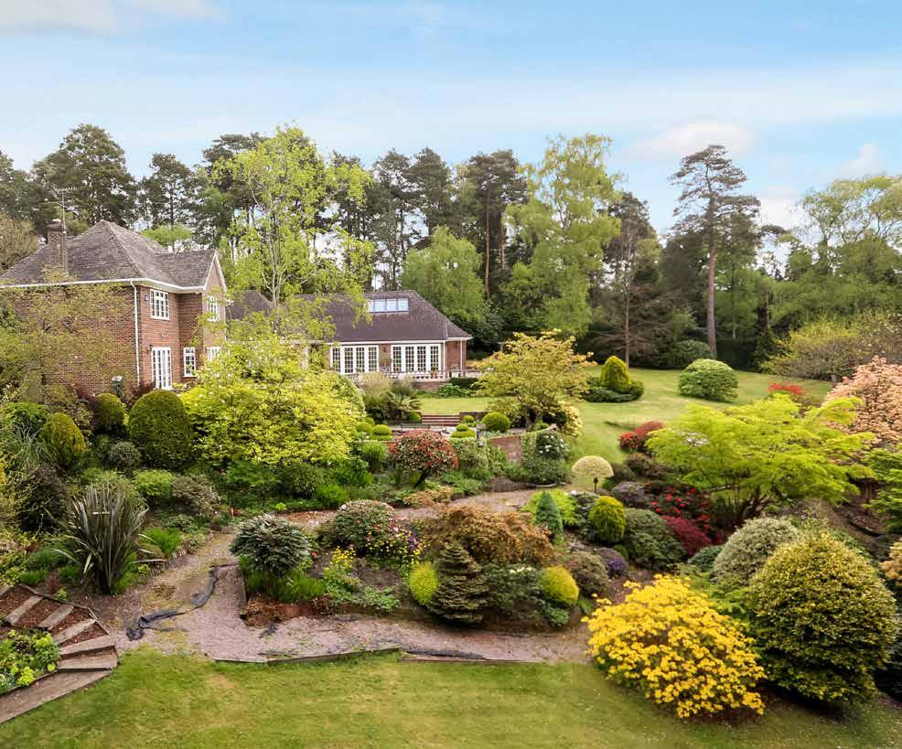 The Prime and Country House team would be delighted to show you around this property.