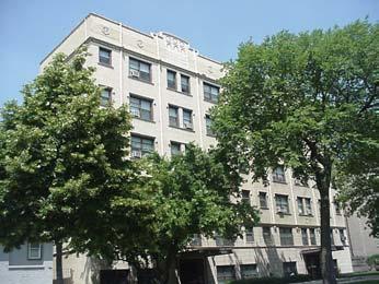 ) is a Contributing Resource within the Ridgeland-Oak Park Historic District. The six-story brick apartment building was constructed in 1928.
