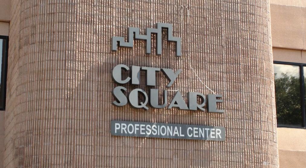 LEASE City Square Professional