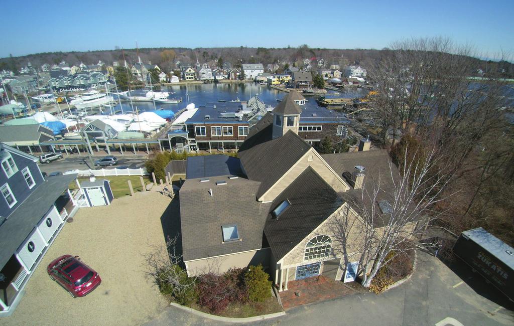 OFFERED FOR SALE Riverbank Redevelopment Opportunity 12 Chase Hill Road, Kennebunk Lower Village Offering Highlights Existing 6,700 SF, 2-story building with penthouse overlooking the Kennebunk River