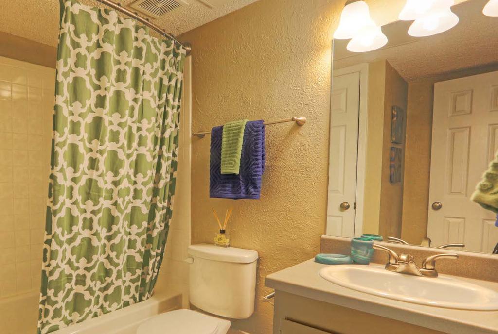 APARTMENT RENOVATIONS: Bathroom New light fixtures