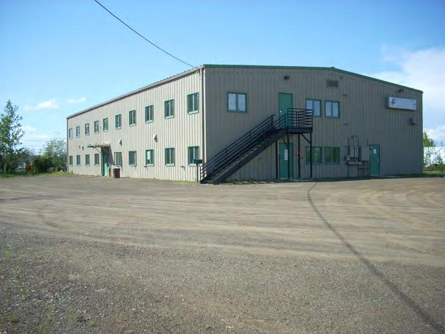 UNIVERSITY OF ALASKA OVER-THE-COUNTER COMMERICAL BUILDING SALE INDUSTRIAL AVENUE OFFICE BUILDING DISPOSAL PLAN LOCATION: 3330 Industrial Avenue Fairbanks, Alaska 99701 Two-story office building