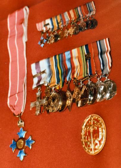 Kt awarded to Canadians by the British Government in WWII 01/01/1941+ CARSON, Charles Frederick Brigadier Director of Transport Royal Engineers Kingston, Ontario CBE (1943) MC (1917) & Bar (1918)