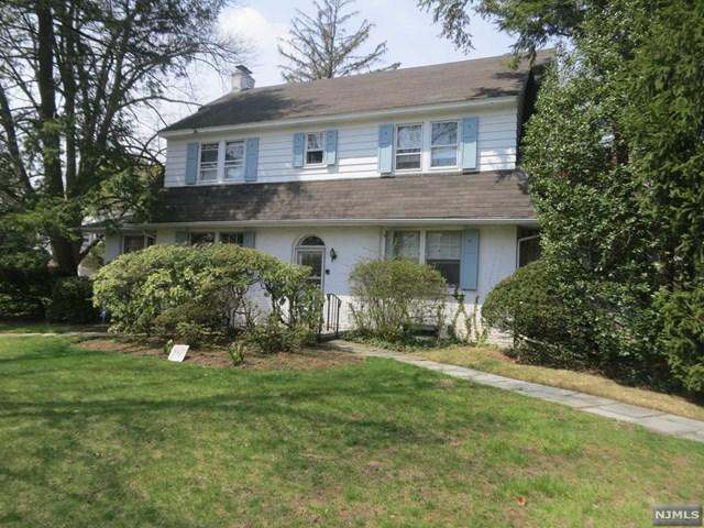 Subject Property Comparable 1 Address 454 Queen Anne Rd 692 Mildred St City Teaneck Teaneck Recording Date 06/27/2003 09/23/2016 Sale Date 06/23/2003 09/06/2016 Sale Price $500,000 $659,000 Price Per