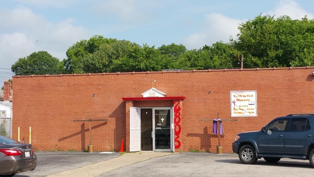INDUSTRIAL FOR SALE INDUSTRIAL WAREHOUSE PROPERTY FOR SALE ON HULL STREET 2801 & 2805 Hull Street Road, Richmond, VA 23224 PROPERTY OVERVIEW Commercial industrial property consisting of 4,000 SF with
