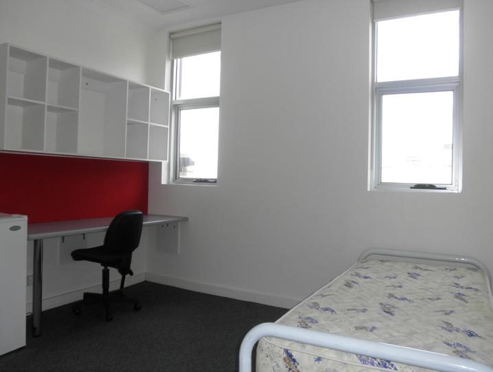 Over 18 Student Apartments Hostels without meals for students under 18 approved by Trinity College Carlton Melbourne College 743 751 Swanston St, Carlton www.carltonmelbournecollege.com.