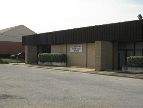 9 1166 Martin Luther King Jr Blvd., Columbus, GA 31906 Property Details Price $449,035 Building Size 25,881 SF Lot Size 1.40 AC Price/SF $17.