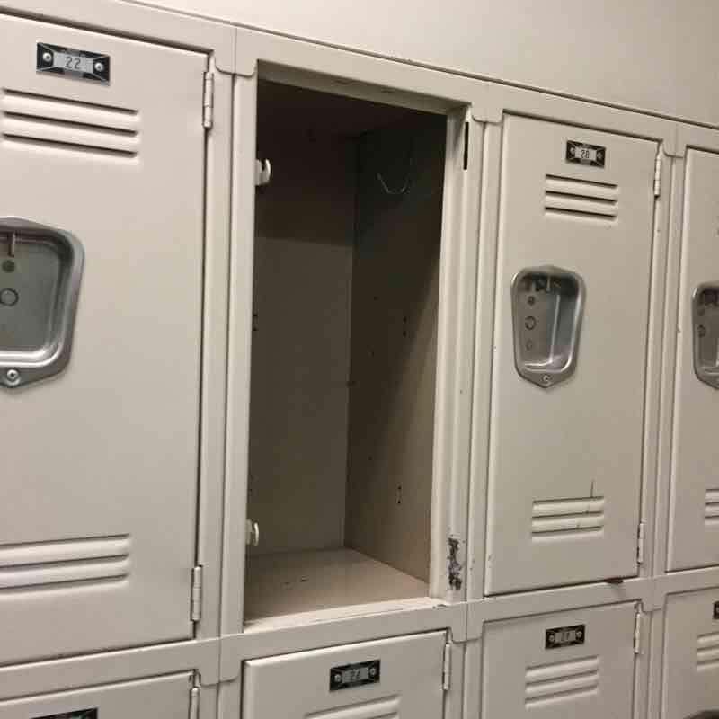 LOCKER ROOM Locker Room Lockers Photo1 NYC Department of Education Building Assessment Survey 2017-2018 Near locker 22 - Boys (75 Lockers) - Girls (75 Lockers) MULTI-PURPOSE ROOM SCIENCE DEMO ROOM