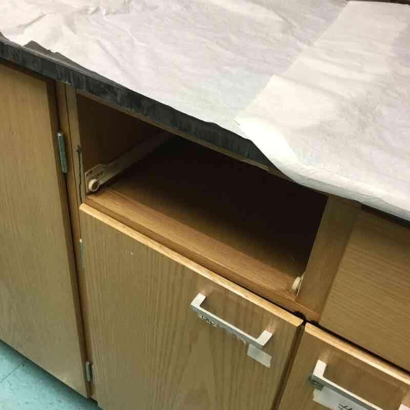 SCIENCE PREP ROOM Fixed Equipment Photo1 NYC Department of Education Building Assessment Survey 2017-2018 Room 234 SHOWER ROOM - Boys Alternative use - Girls