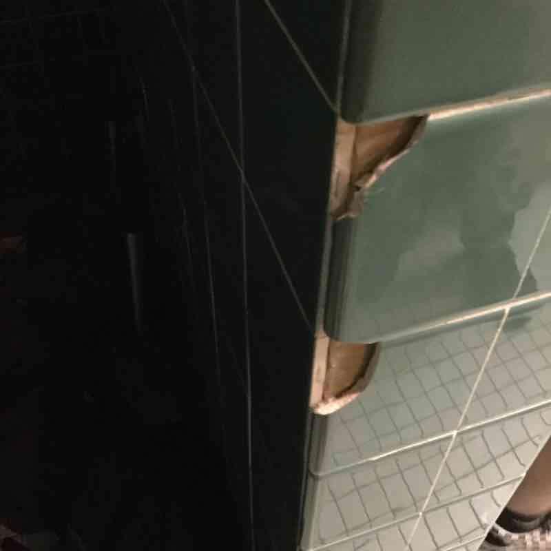 SHOWER ROOM Photo1 NYC Department of Education Building Assessment Survey 2017-2018 Near the