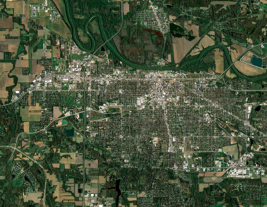 Zoomed-Out Aerial 150 70 63 18,170 VPD WABASH VALLEY FAIR 150 41 150 VIGO COUNTY INDIANA STATE UNIVERSITY 41 THE LANDING GOLF COURSE UNION HOSPITAL INDIANA STATE UNIVERSITY MEMORIAL STADIUM 641 TERRE