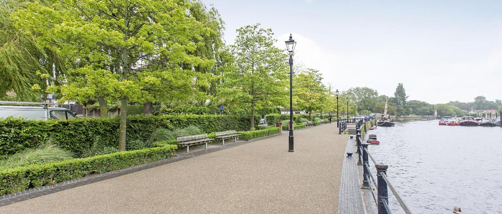 underpin values with growth prospects over and above Prime Central. Twickenham, with its easy commute time and proximity to Richmond riverside a destination in its own right firmly ticks these boxes.