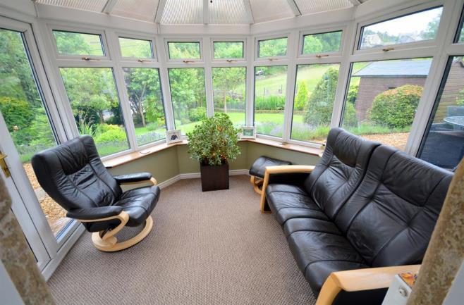 98m (9' 9") (max points) The conservatory offers further space for furniture,