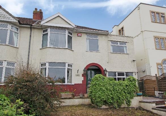 161 West Town Lane, Knowle, Bristol BS14 9EA Substantial 4/5 Bed House for Modernisation Bristol s Leading Property Auctioneers 17 A substantial and extended 4/5 bedroom 1930s semi-detached house,