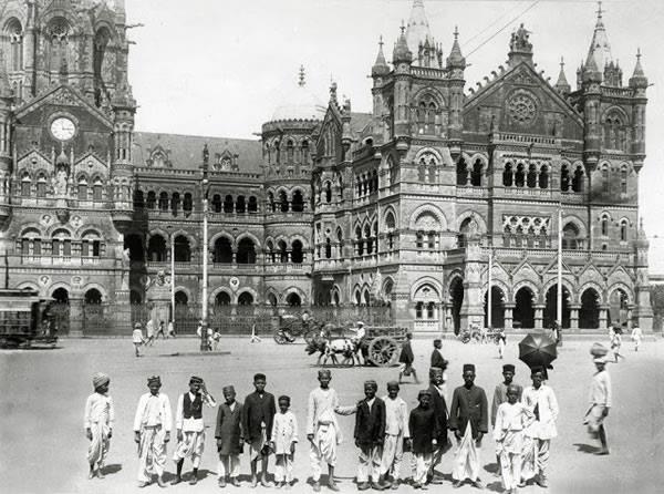 BOMBAY: DEMANDED TOWN PLANNING BACK IN 1898 To overcome with the rising issues of growing population Bombay City Improvement Trust was formed in year 1898 The Development of New Bombay A pamphlet