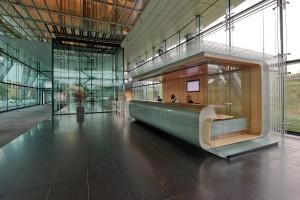 photo: Dirk Verwoerd ING House Amstelveenseweg 500 1081 KL Amsterdam http://inghouseingcom/ A streamlined shape in anodized aluminum and glass, ING House is constructed like a table on sixteen steel