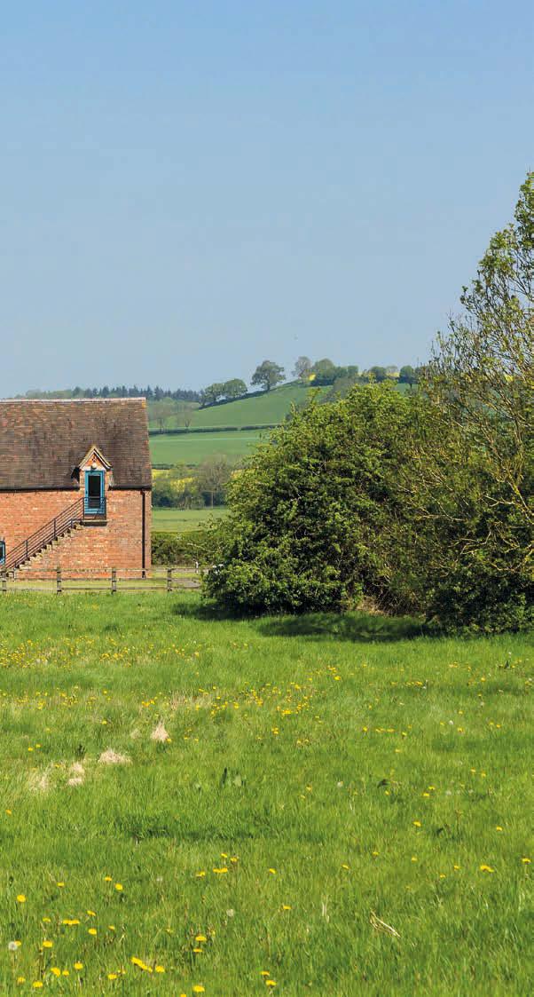 Parsons Barn Positioned in one of the most peaceful and rural locations within Warwickshire Cotswolds AONB.
