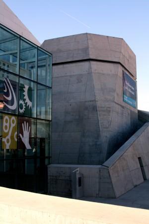 Arizona Science Center E Washington St 600 Phoenix Arizona 85004 http://wwwazscienceorg/ This museum in Phoenix, completed in 1997, houses exhibition space, a demonstration theater, a special format