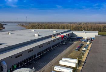 This site borders the distribution centre already acquired by Intervest in 2017, in this way forming a strategic building cluster at this location.