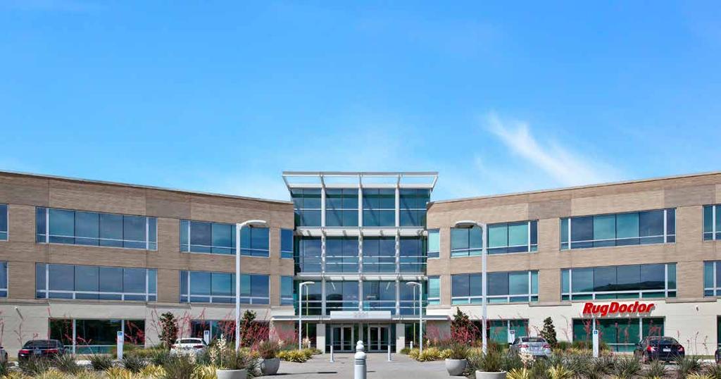 DALLAS / FORT WORTH S PREEMINENT CORPORATE ADDRESS Plano s flourishing center-of-the-market location has become a magnet for corporate headquarters and major corporate operations. PLANO ACCOLADES N O.