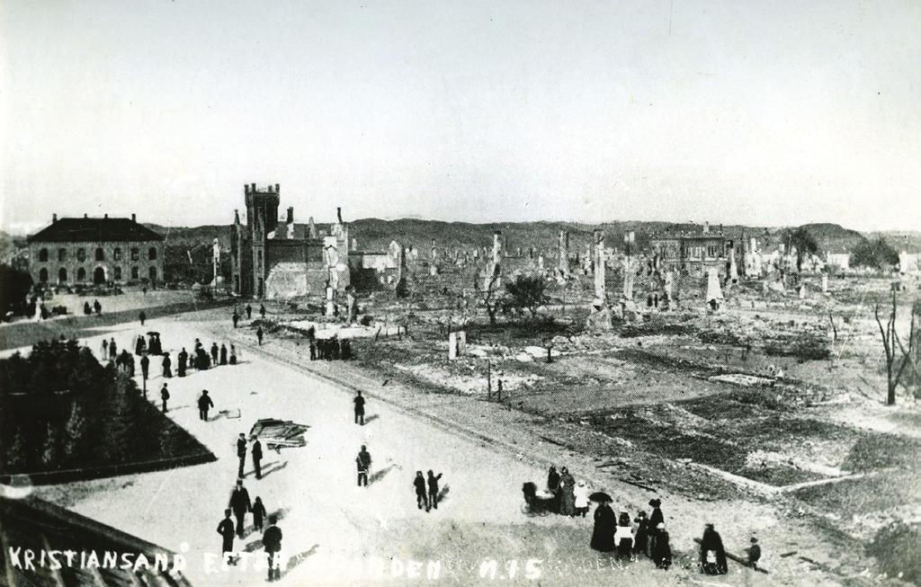 The fire of 1892 devastated the city center.