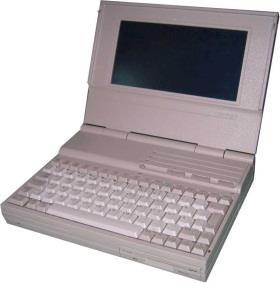 Коммерциялық тұрғыдан қарастырғанда, алғаш ең сәтті ноутбук Compaq LTE 1990 жылдың басындағы жаңа енгізулер Apple