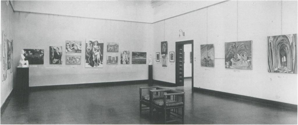 Figure 60 Gallery in the Kunsthalle Mannheim during the defamatory exhibition Kulturbolschewistiscbe Bilder (Images of cultural Bolshevism), 1933,- identifiable work is by Beckmann and Delaunay (see