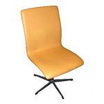 00 (310300) Arne Jacobsen Oxford lounge chair with arms