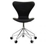 Office chair with armrests Arne Jacobsen: "Syveren".